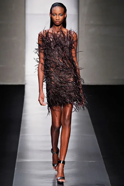 Look 25